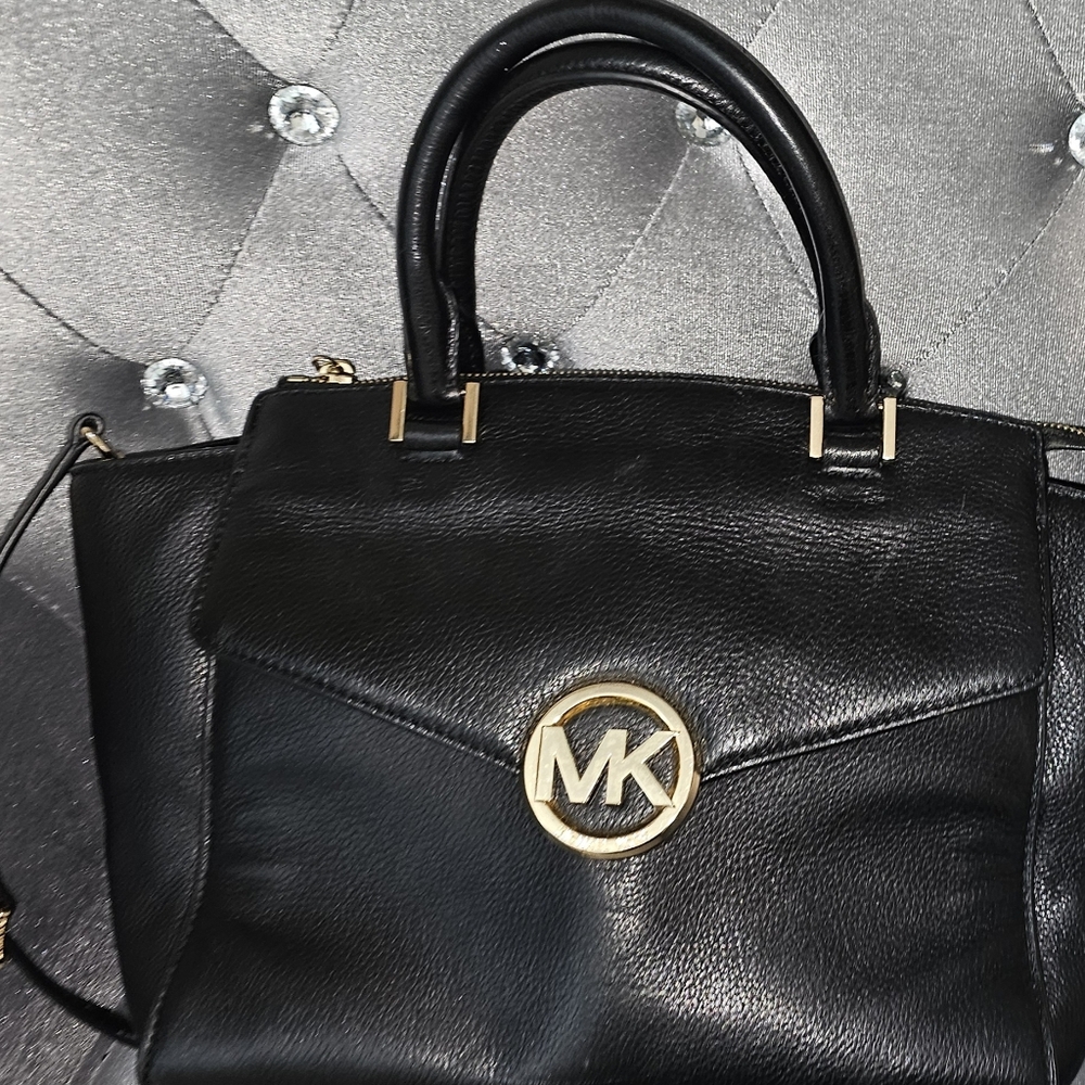 MICHAEL KORS Hudson Satchel Tote Crossbody Leather Black 